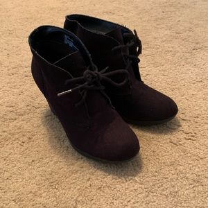Women’s wedges/booties size -7